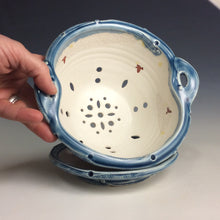 Load image into Gallery viewer, Jen Gandee - Berry Bowl #244
