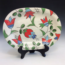 Load image into Gallery viewer, Colleen McCall- Tulip Ovid Plate #11
